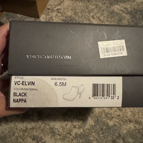 Vince Camuto Elvin Black Heeled Ankle Boots - Picture 8 of 13